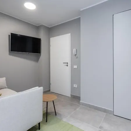 Alfie Center Βουκουρέστι