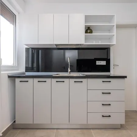 Alfie Center * 布加勒斯特